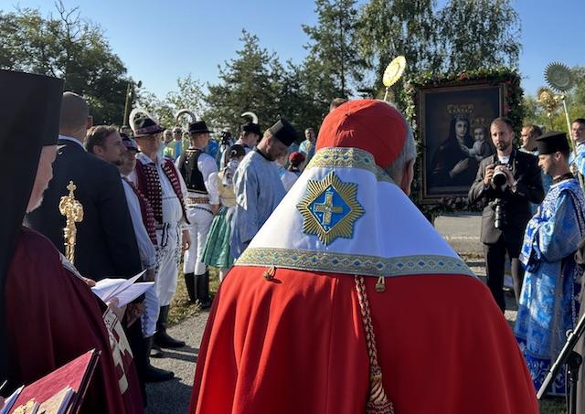 Klokočov, pešia, procesia, kardinal, Parolin