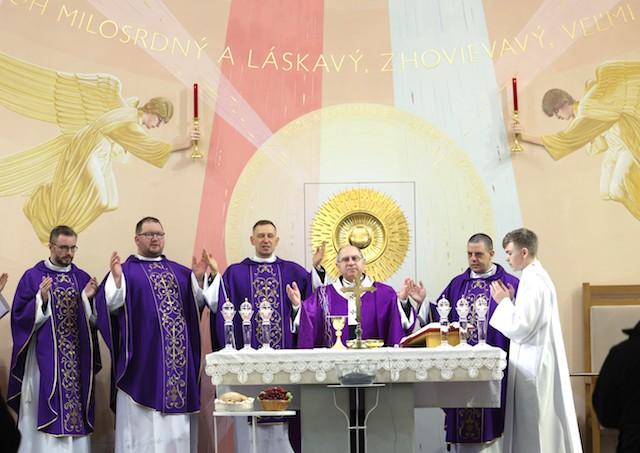 Košice, Farnosť Božieho milosrdenstva, 30, výročie, arcibiskup, Bober