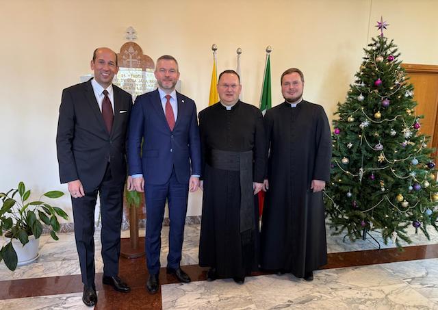 Rím, kolégium, prezident, Pellegrini