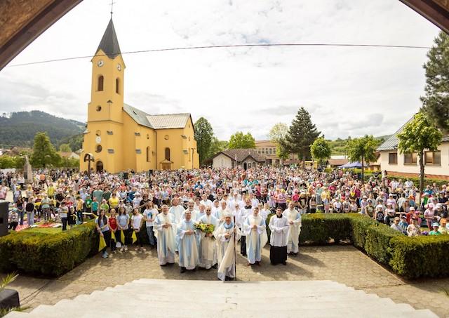 Rajecká Lesná, púť, deti