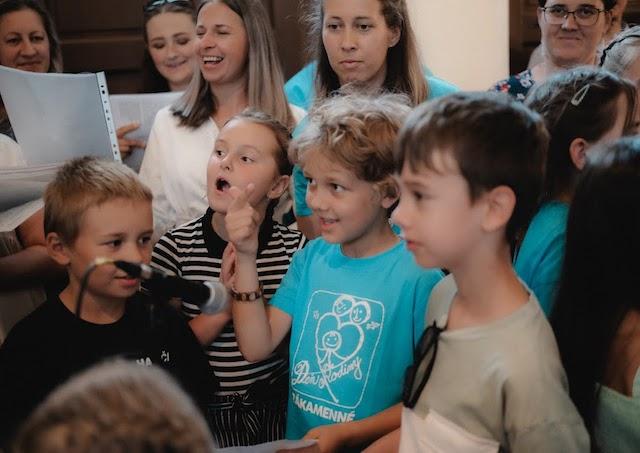 Zakamenne, jubileum, rodiny, deti