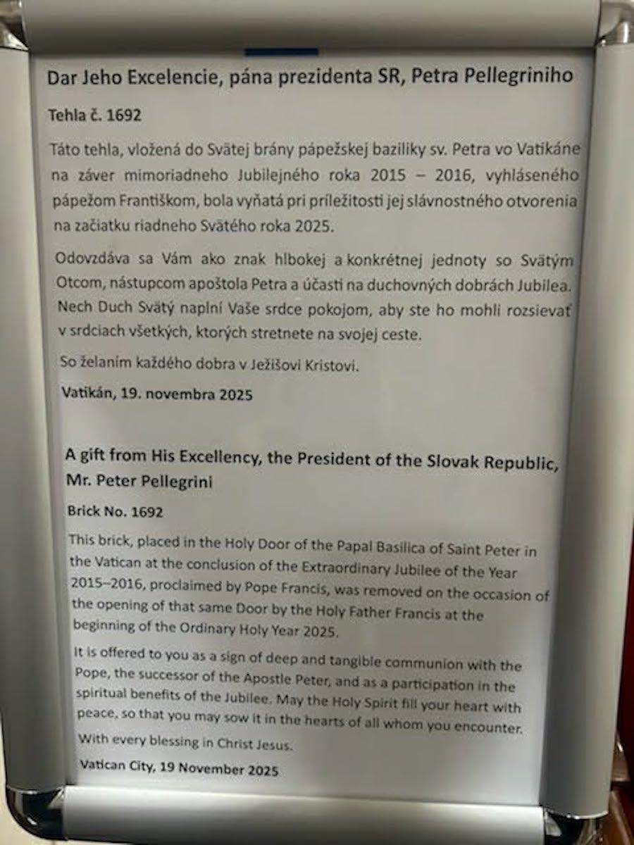 Bratislava, katedrala, tehla, svt brna, popis