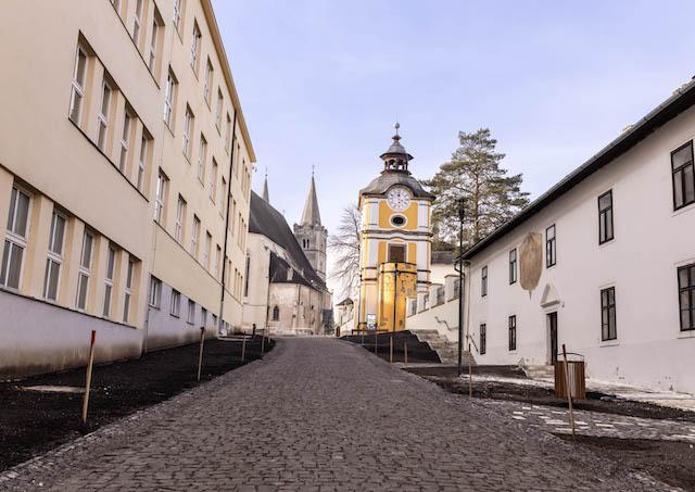 Spi�sk� Kapitula, obnova, uli�ka