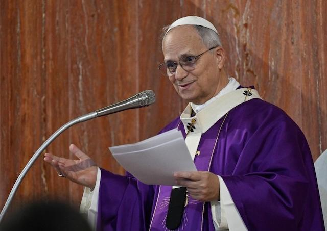 R�m, Lev XIV., farnos�, n�v�teva