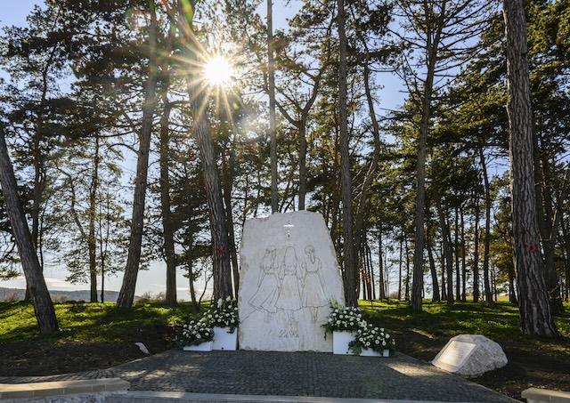 Spi�sk� Kapitula, pam�tn�k, diev�at�